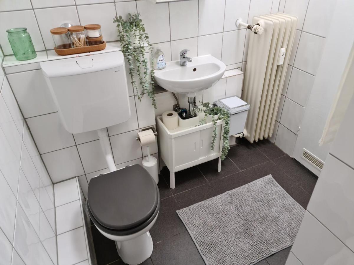 Schoene Ferienwohnung Im Zentrum Mit Self Check-In Und Free Wifi Essen Exteriör bild